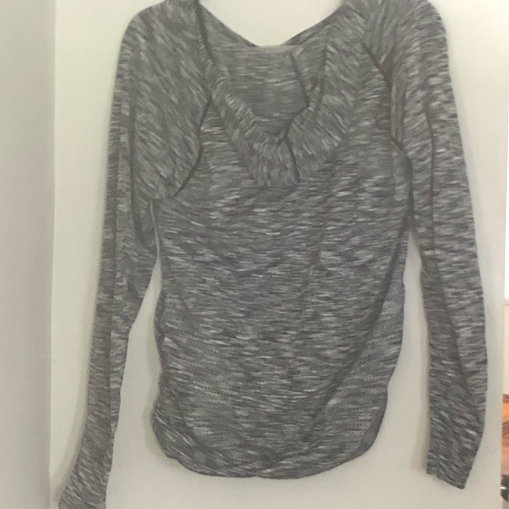 Maternity long sleeve hoodie. Pullover - Picture 3 of 5